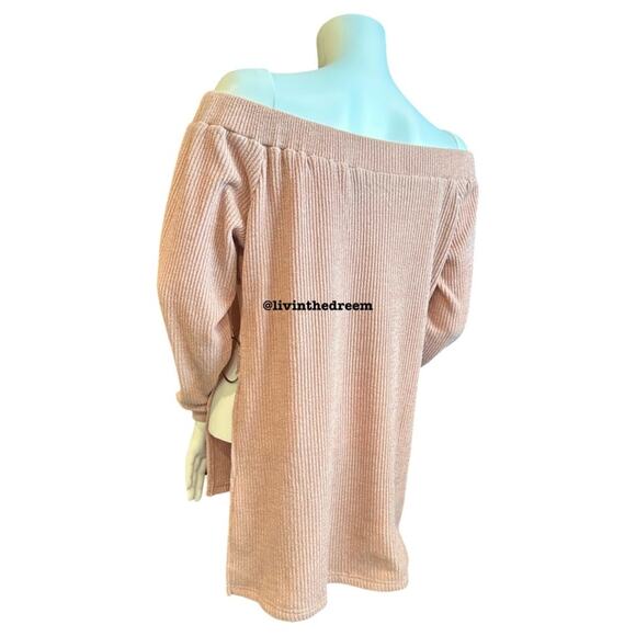 #T83 SABO Skirt Soft Ribbed Off The Shoulder Sweater SZ L $79 - Picture 6 of 15